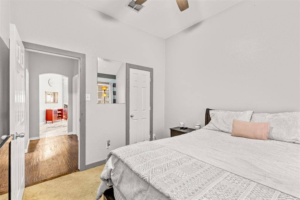 321 Deaton Drive, Fate, TX 75087 321 Deaton Drive, Fate, TX 75087