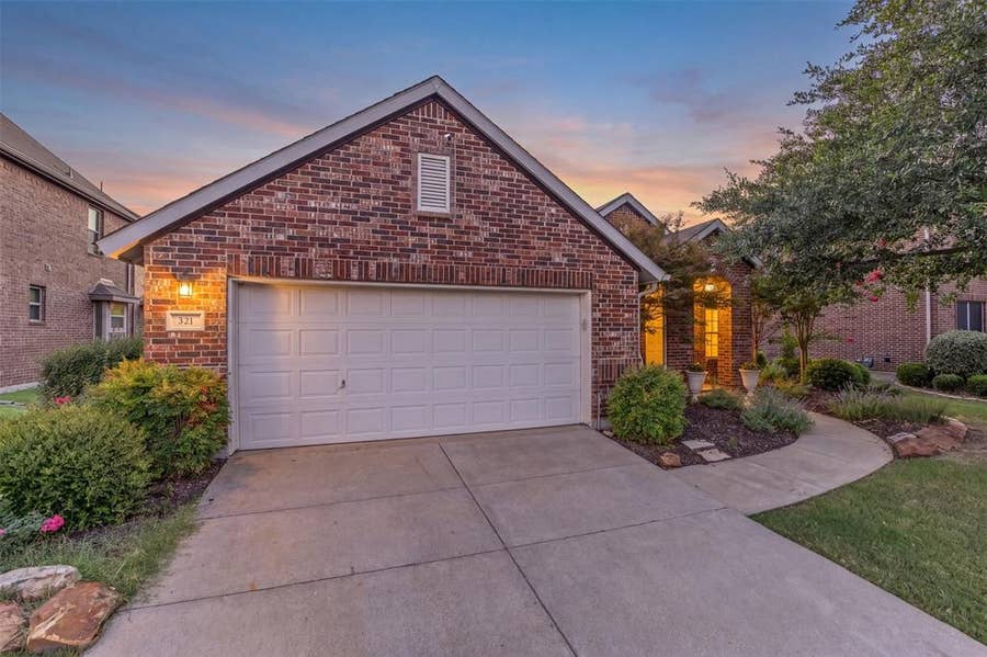 Property photo for 321 Deaton Drive, Fate, TX