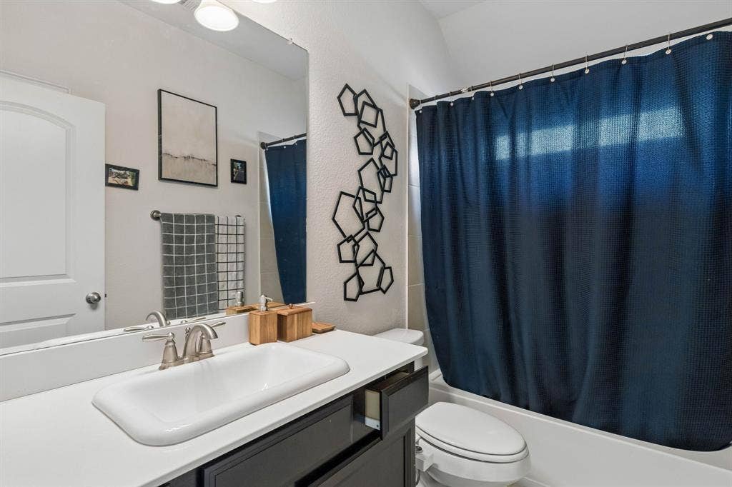 1308 Caney Creek Lane, McKinney, TX 75071 1308 Caney Creek Lane, McKinney, TX 75071