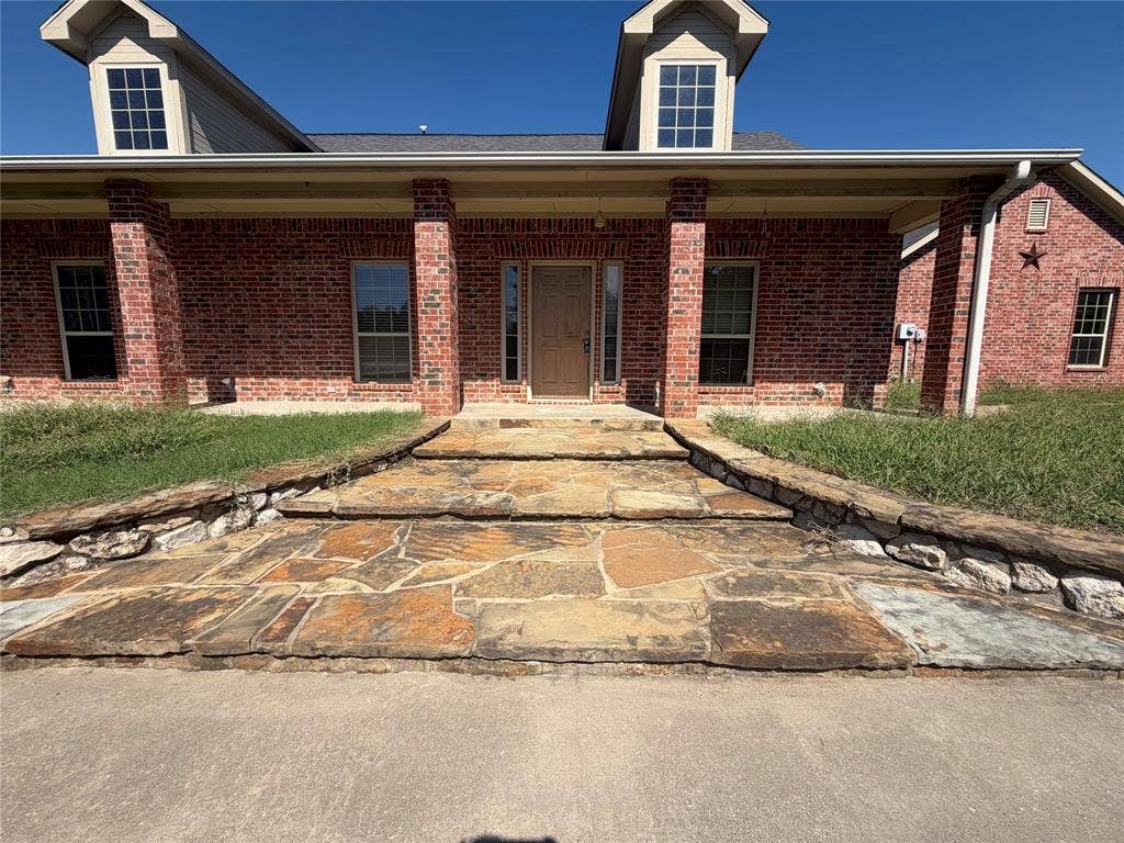 2054 County Road 1034, Greenville, TX 75401