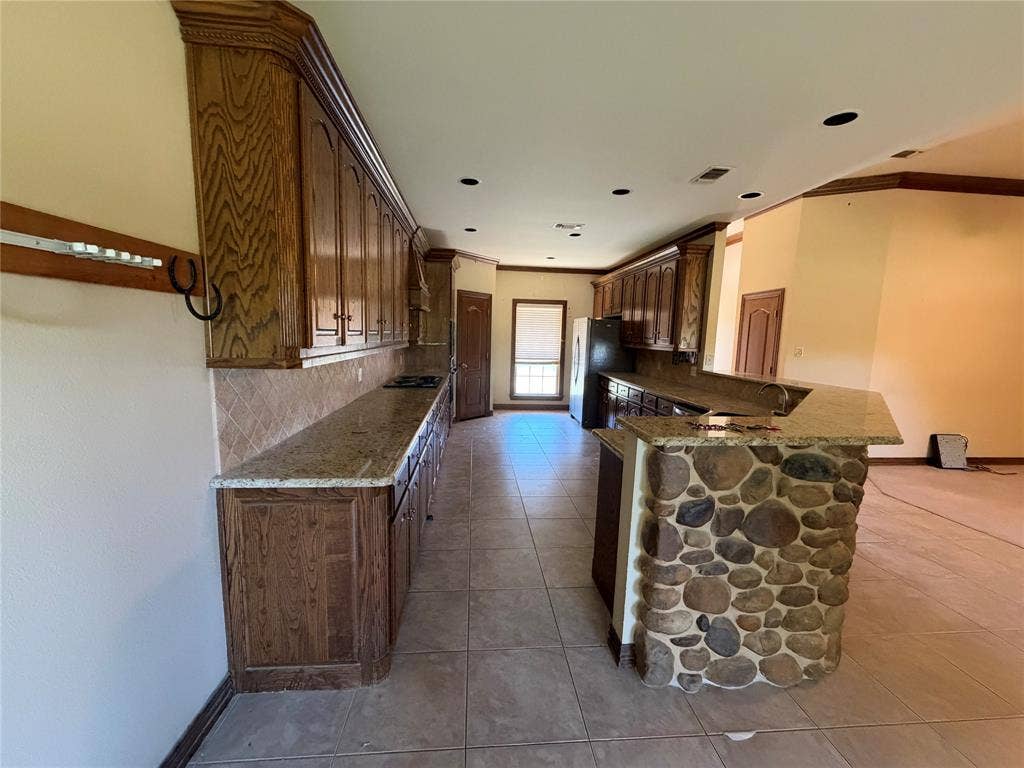 2054 County Road 1034, Greenville, TX 75401