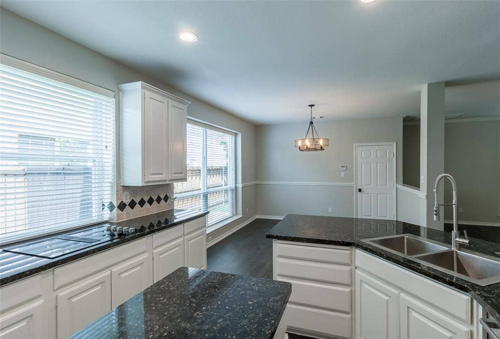 530 Gifford Drive, Coppell, TX 75019 530 Gifford Drive, Coppell, TX 75019