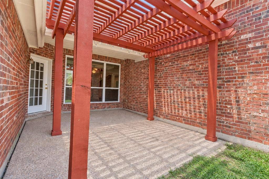 530 Gifford Drive, Coppell, TX 75019 530 Gifford Drive, Coppell, TX 75019