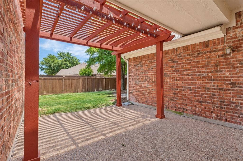 530 Gifford Drive, Coppell, TX 75019 530 Gifford Drive, Coppell, TX 75019