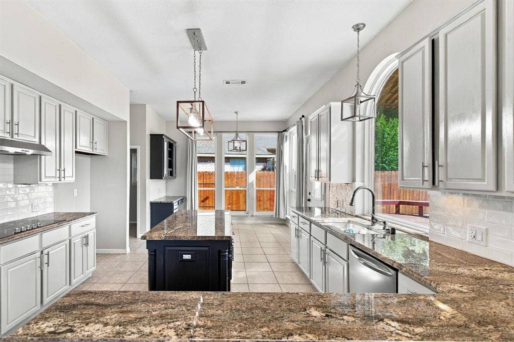 8258 Quachita Crossover, Fort Worth, TX 76137