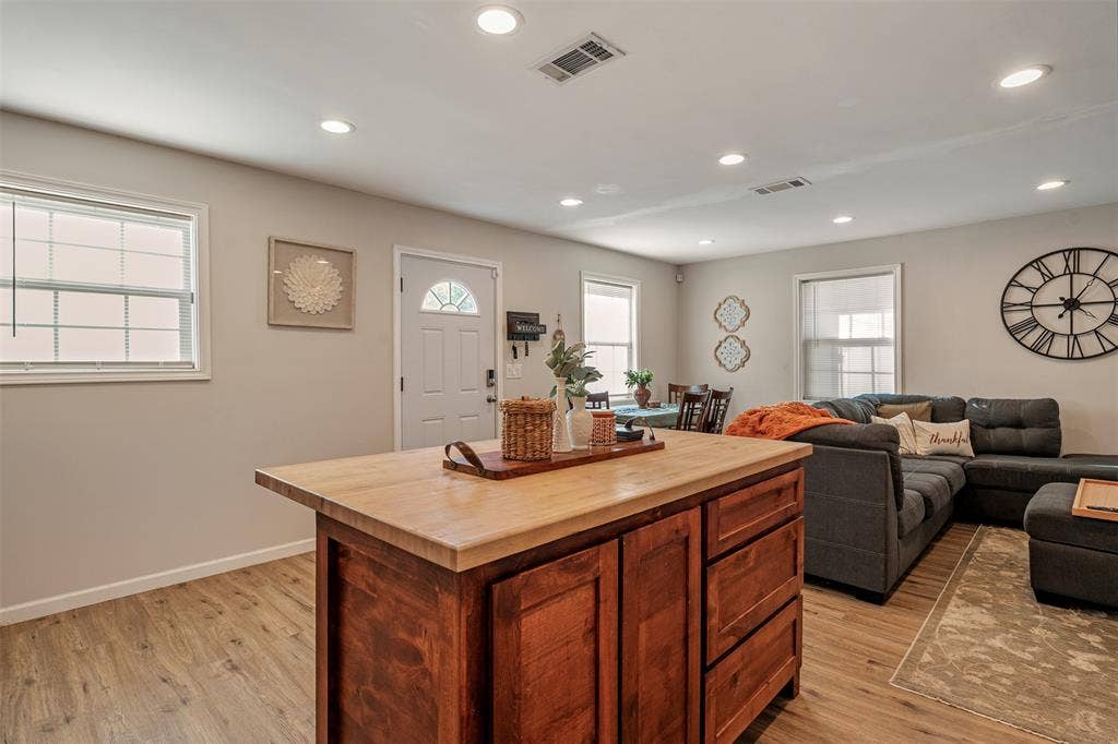 118 Red Bud Road, Gun Barrel City, TX 75156 118 Red Bud Road, Gun Barrel City, TX 75156