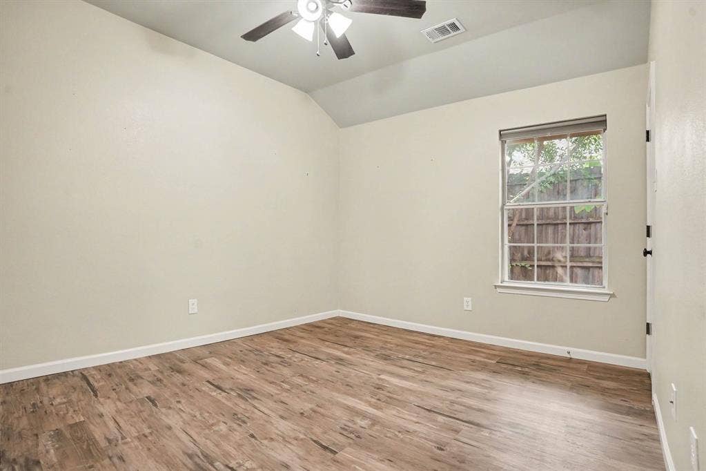 307 Modene Avenue, Waxahachie, TX 75165