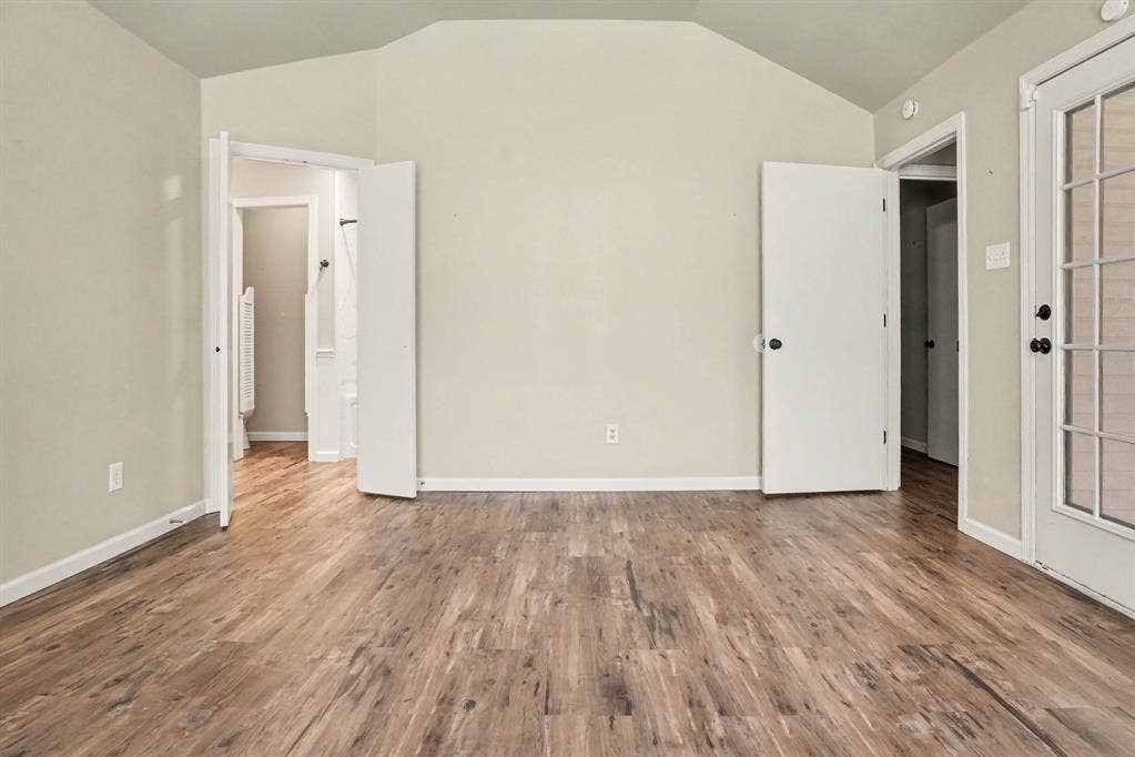 307 Modene Avenue, Waxahachie, TX 75165