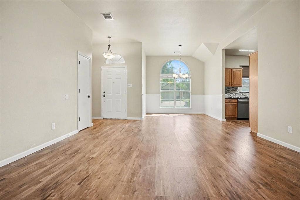307 Modene Avenue, Waxahachie, TX 75165