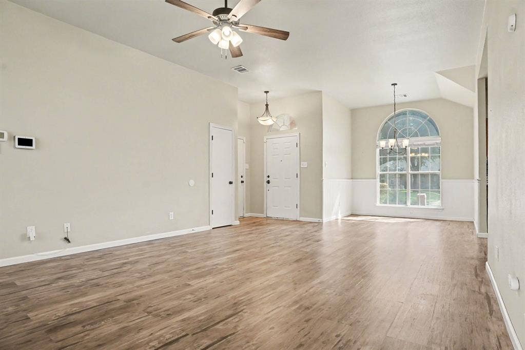 307 Modene Avenue, Waxahachie, TX 75165