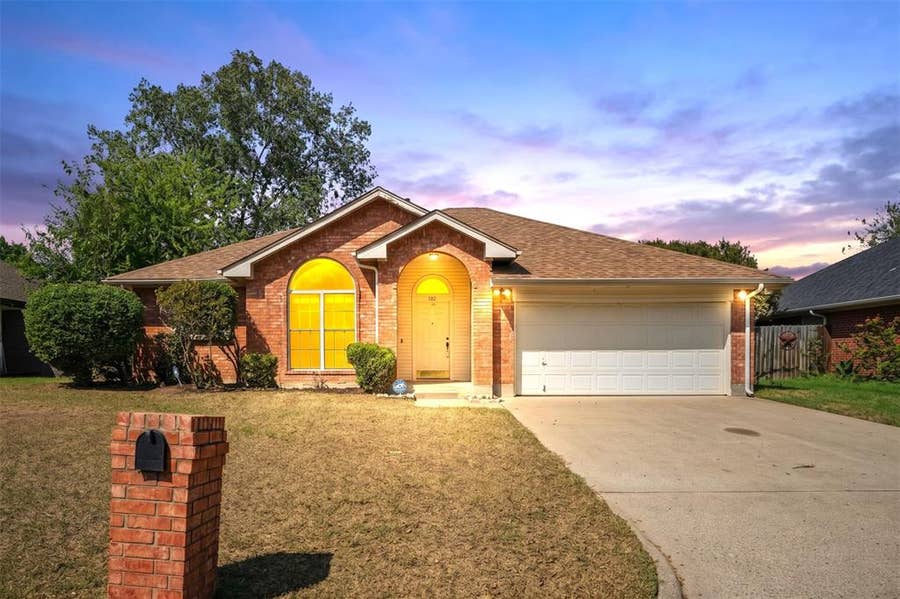 Property photo for 307 Modene Avenue, Waxahachie, TX