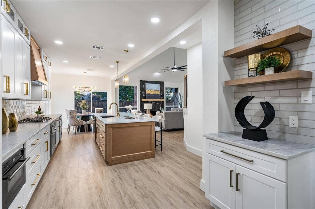 2706 Summerwood Court, McKinney, TX 75072 2706 Summerwood Court, McKinney, TX 75072