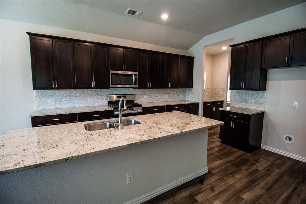 1202 Sweetleaf Street, Melissa, TX 75454