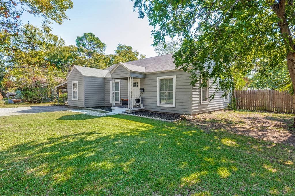 112 Avenue B, Seagoville, TX 75159