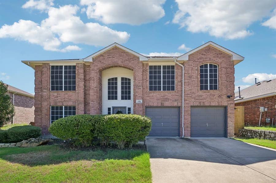 Property photo for 222 Cozy Lane, Cedar Hill, TX