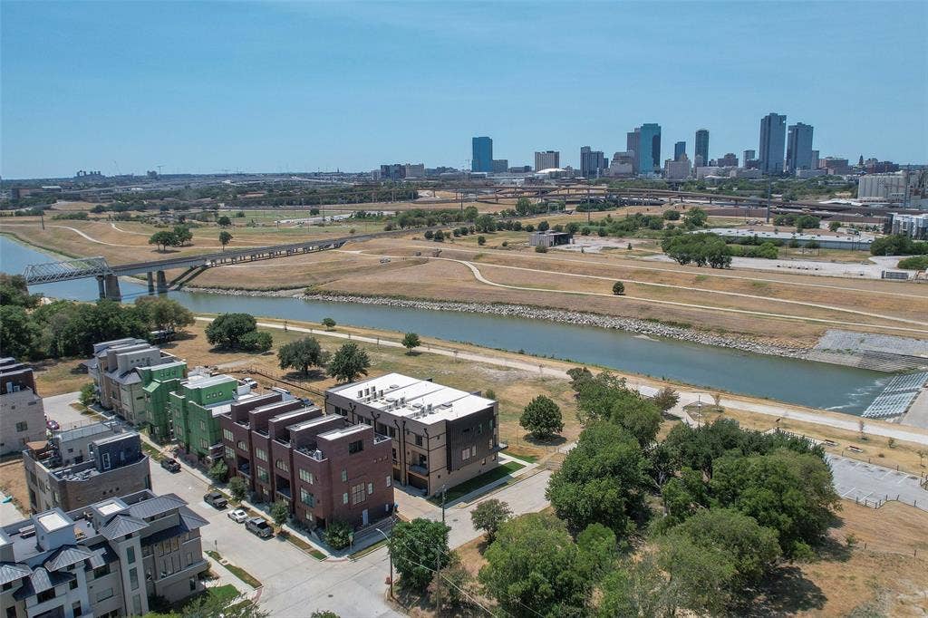 444 Vista Buena Trail, Fort Worth, TX 76111 444 Vista Buena Trail, Fort Worth, TX 76111