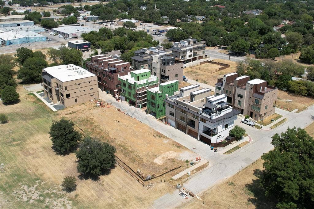 444 Vista Buena Trail, Fort Worth, TX 76111 444 Vista Buena Trail, Fort Worth, TX 76111