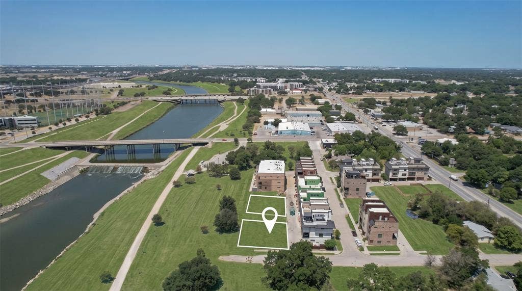 444 Vista Buena Trail, Fort Worth, TX 76111 444 Vista Buena Trail, Fort Worth, TX 76111
