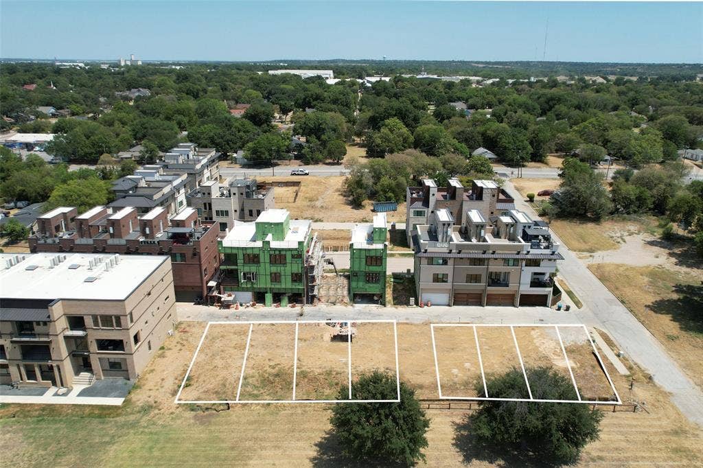444 Vista Buena Trail, Fort Worth, TX 76111 444 Vista Buena Trail, Fort Worth, TX 76111