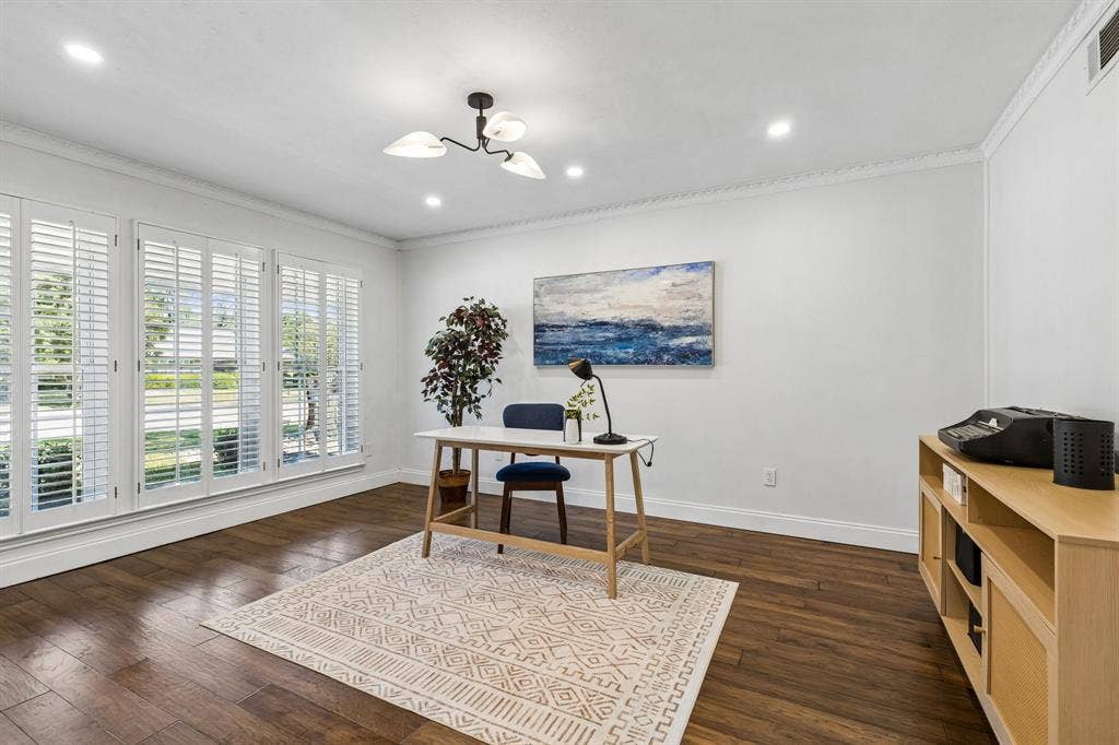 7148 Roundrock Road, Dallas, TX 75248 7148 Roundrock Road, Dallas, TX 75248