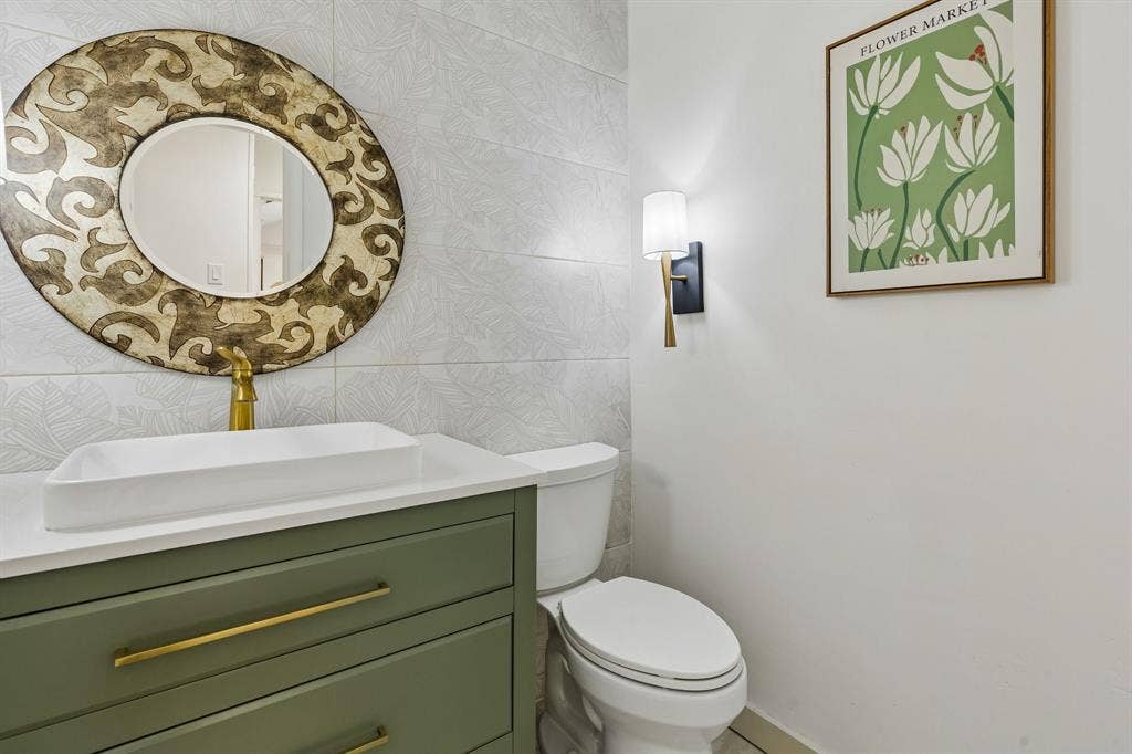 7148 Roundrock Road, Dallas, TX 75248 7148 Roundrock Road, Dallas, TX 75248