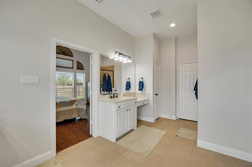 640 Cross Creek Drive, Waxahachie, TX 75167 640 Cross Creek Drive, Waxahachie, TX 75167