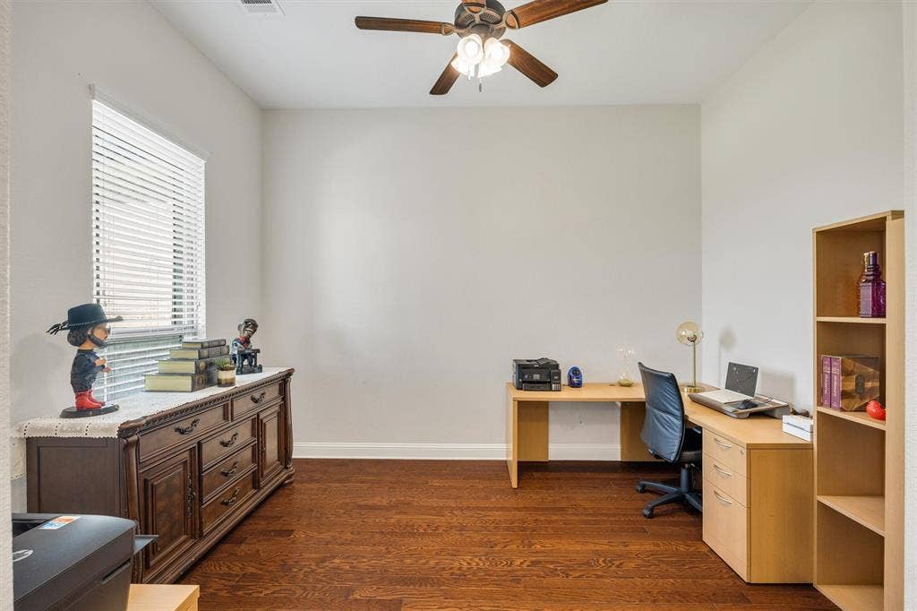 640 Cross Creek Drive, Waxahachie, TX 75167 640 Cross Creek Drive, Waxahachie, TX 75167