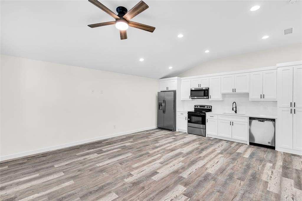 2210 Church Street, #A & B, Greenville, TX 75401 2210 Church Street, #A & B, Greenville, TX 75401
