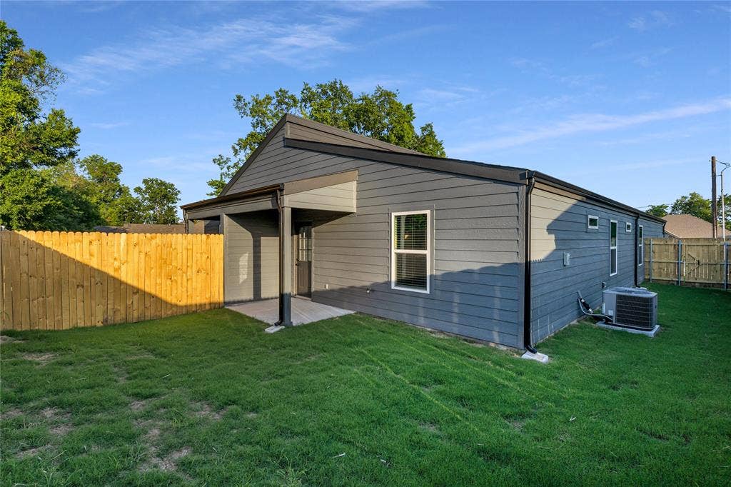 2210 Church Street, #A & B, Greenville, TX 75401 2210 Church Street, #A & B, Greenville, TX 75401