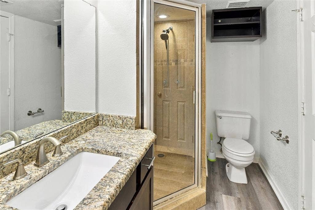 5325 Bent Tree Forest Drive, #2232, Dallas, TX 75248 5325 Bent Tree Forest Drive, #2232, Dallas, TX 75248