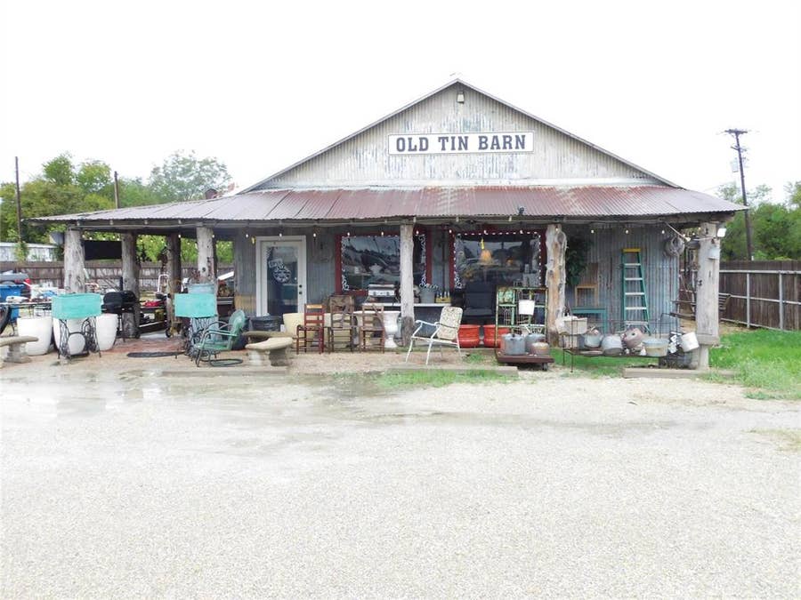 Property photo for 1339 E Milam Street, Mexia, TX