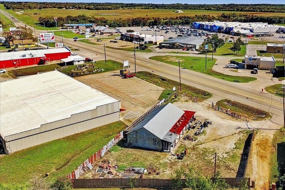 1339 E Milam Street, Mexia, TX 76667