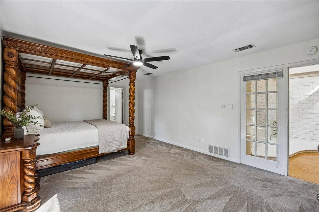 1501 Schumac Lane, Bedford, TX 76022 1501 Schumac Lane, Bedford, TX 76022