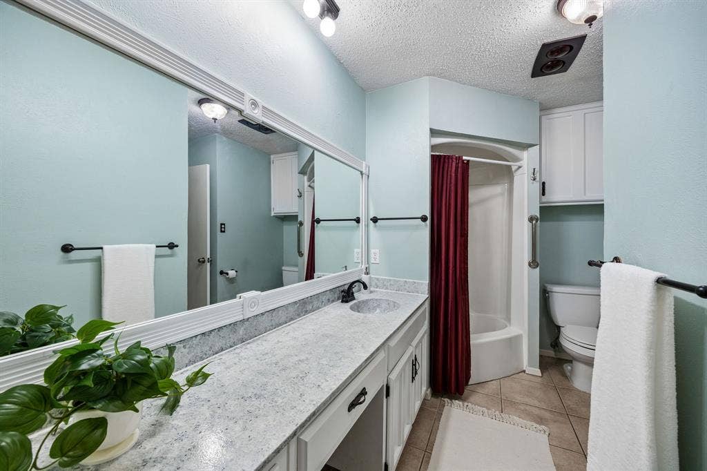 1501 Schumac Lane, Bedford, TX 76022 1501 Schumac Lane, Bedford, TX 76022