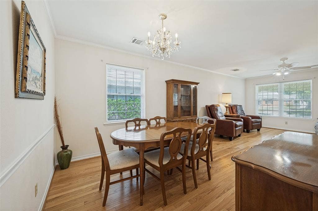 9307 Leaside Drive, Dallas, TX 75238 9307 Leaside Drive, Dallas, TX 75238