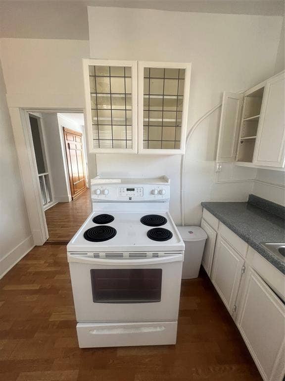 4033 Cole Avenue, #5, Dallas, TX 75204 4033 Cole Avenue, #5, Dallas, TX 75204