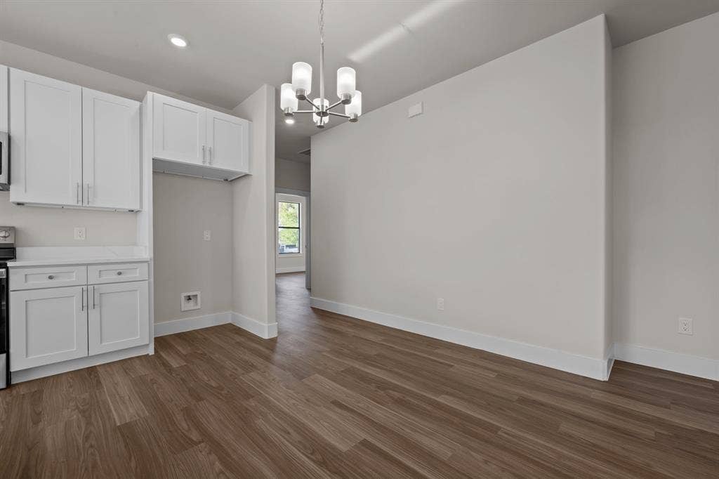 933 Nacogdoches River Drive, Granbury, TX 76048