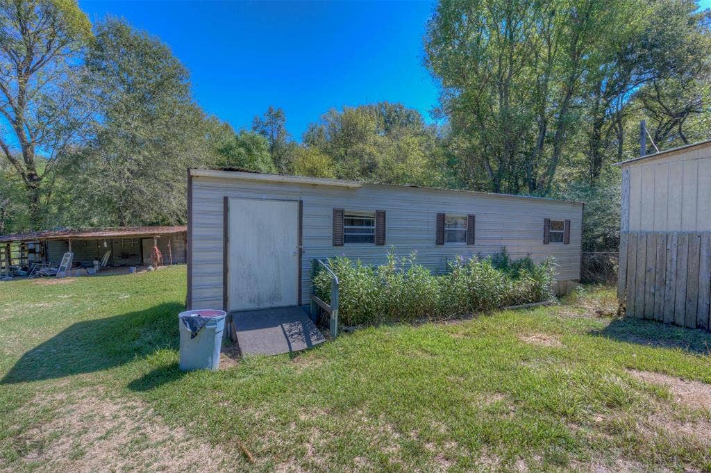 10375 Bonanza Trail, Keithville, LA 71047
