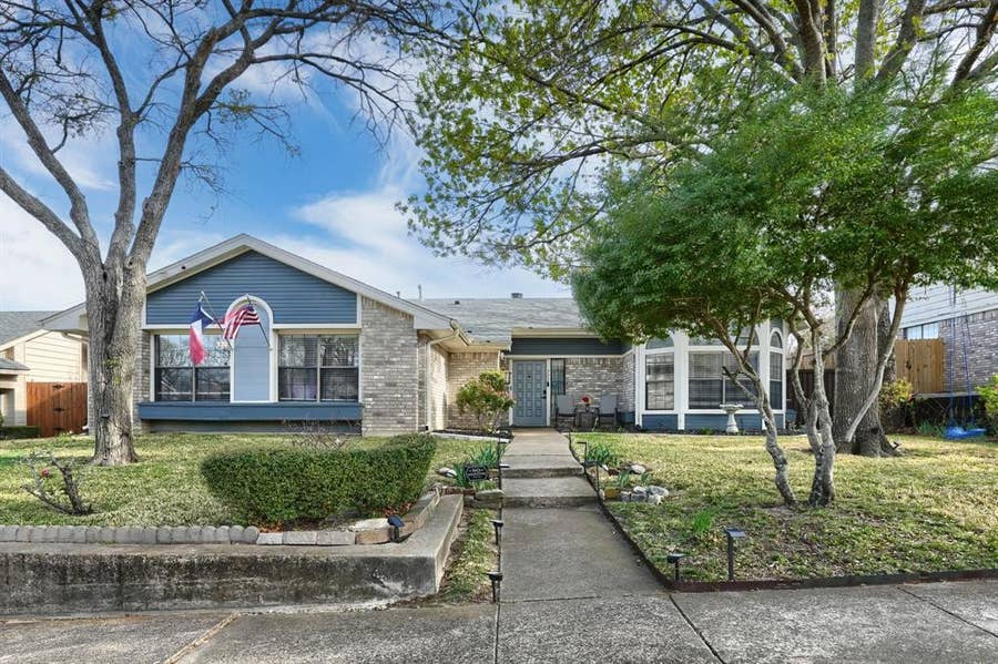 Property photo for 322 Allegheny Trail Lane, Garland, TX