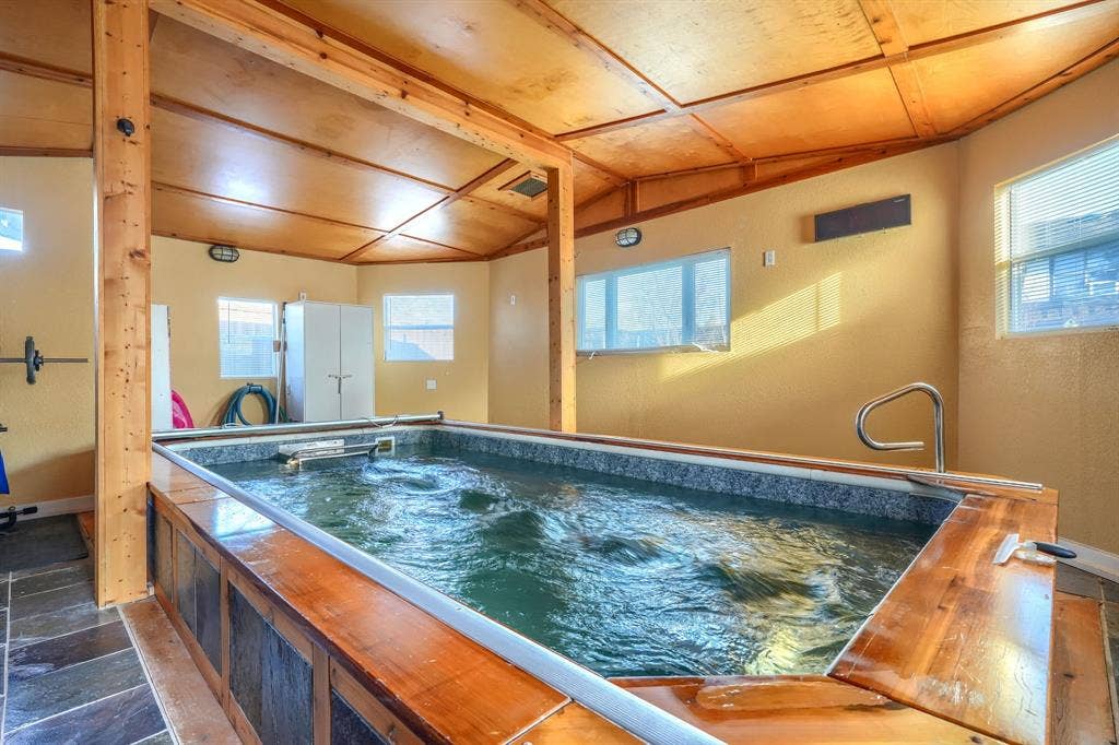 322 Allegheny Trail Lane, Garland, TX 75043 322 Allegheny Trail Lane, Garland, TX 75043