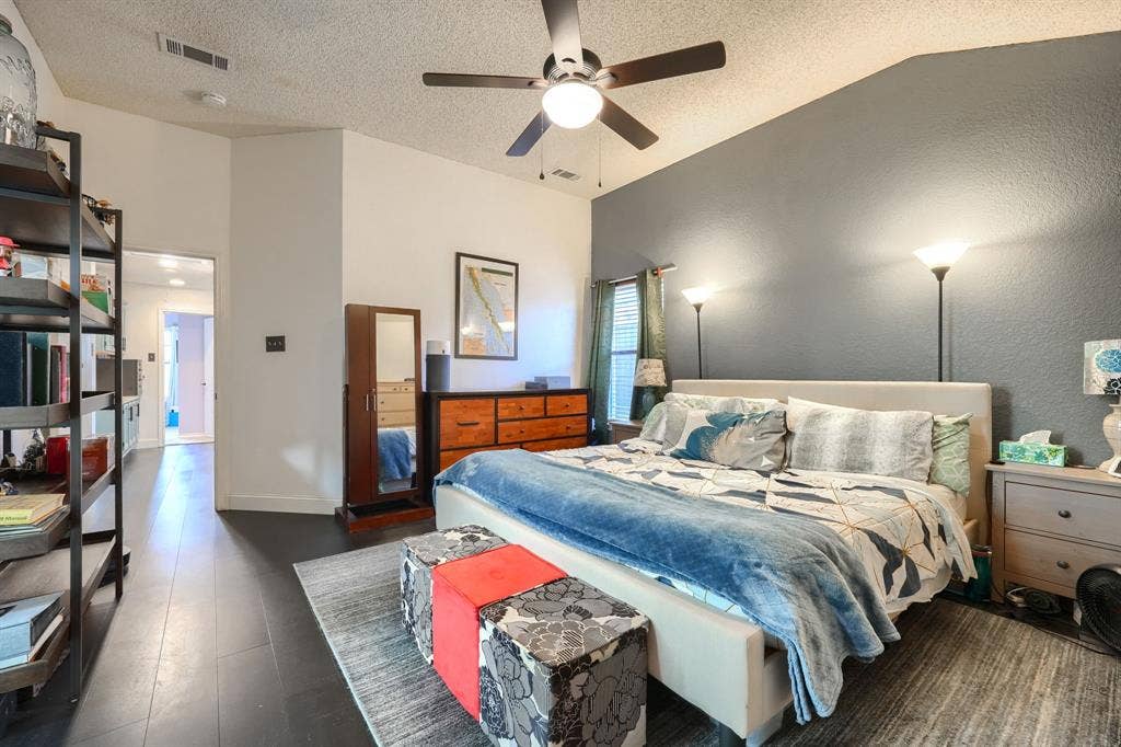 322 Allegheny Trail Lane, Garland, TX 75043 322 Allegheny Trail Lane, Garland, TX 75043