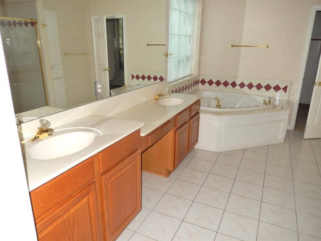 5414 Deer Brook Road, Garland, TX 75044 5414 Deer Brook Road, Garland, TX 75044