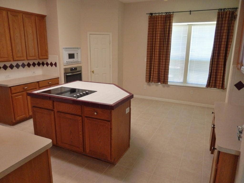 5414 Deer Brook Road, Garland, TX 75044 5414 Deer Brook Road, Garland, TX 75044