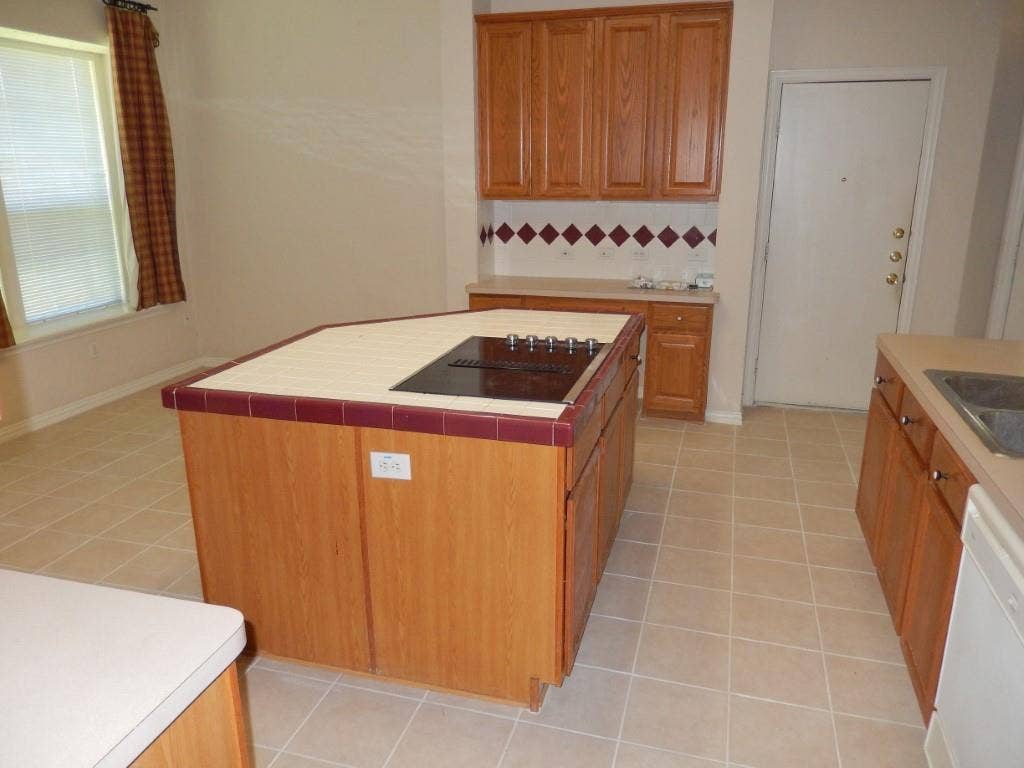 5414 Deer Brook Road, Garland, TX 75044 5414 Deer Brook Road, Garland, TX 75044