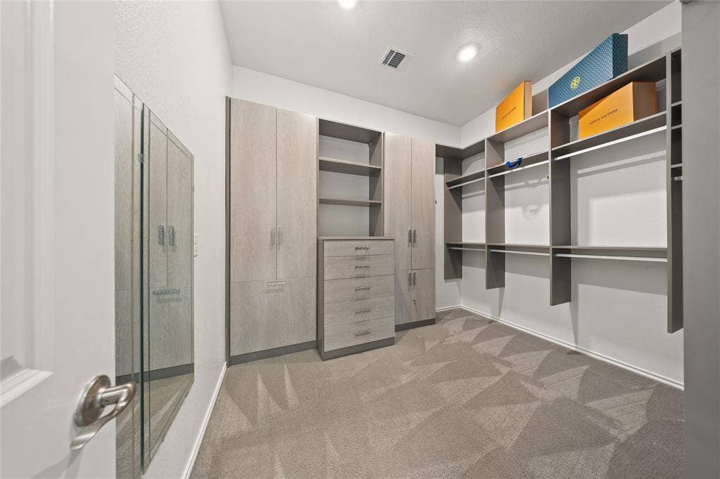 1207 Holford Drive, Frisco, TX 75036