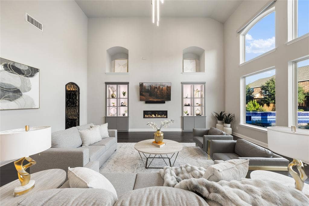 1207 Holford Drive, Frisco, TX 75036