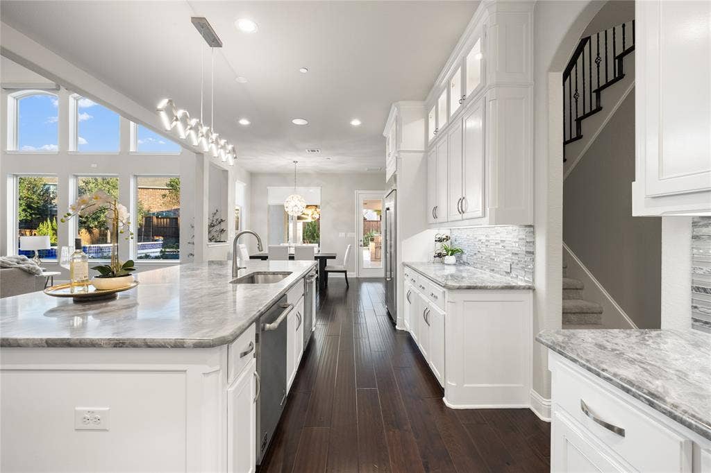 1207 Holford Drive, Frisco, TX 75036