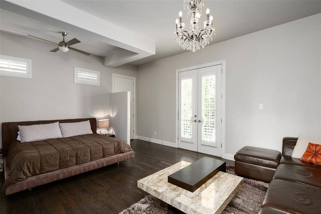 6406 Deloache Avenue, Dallas, TX 75225