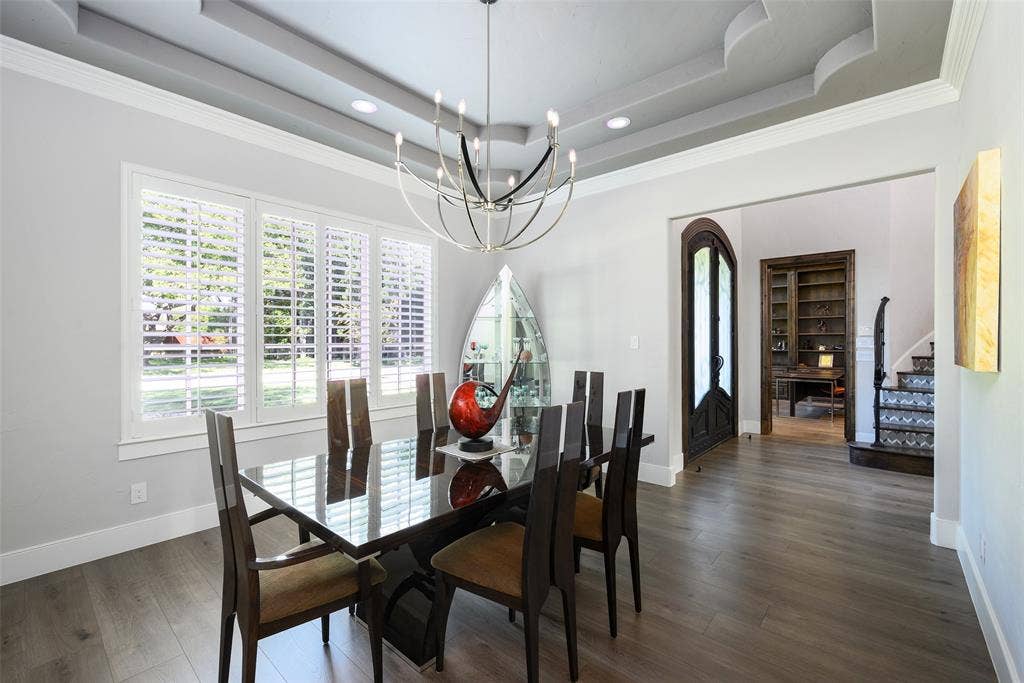 6406 Deloache Avenue, Dallas, TX 75225
