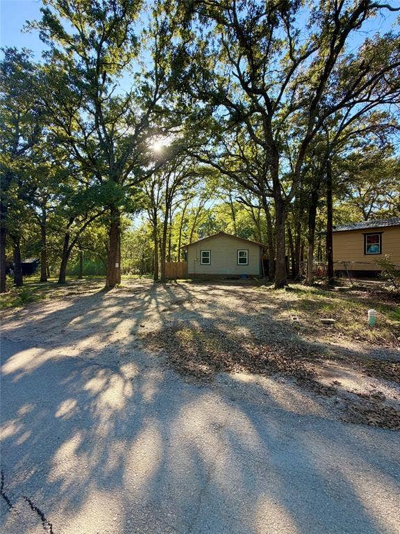 9460 Amy Drive, Hawk Cove, TX 75474 9460 Amy Drive, Hawk Cove, TX 75474